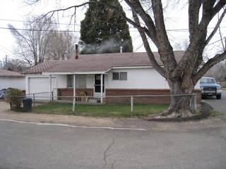 Wagon Wheel Mobile Home Park in Susanville, CA - Building Photo