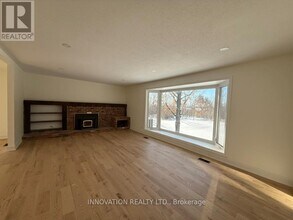 4038 Carp Rd in Ottawa, ON - Building Photo - Building Photo