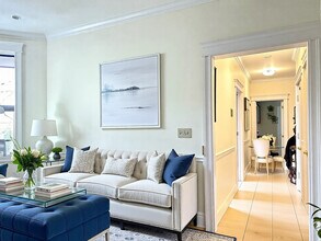 1340A Commonwealth Ave, Unit 12A in Boston, MA - Building Photo - Building Photo