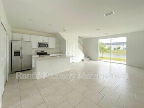 4260 Canova St in North Fort Myers, FL - Building Photo - Building Photo