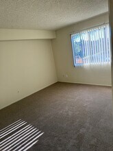 1930 Vassar St in Glendale, CA - Foto de edificio - Building Photo