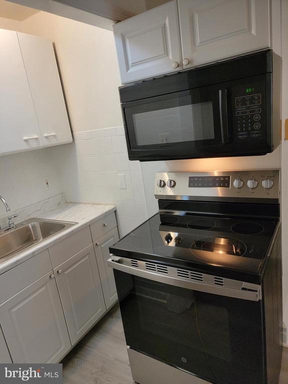 property at 226 Long Ln