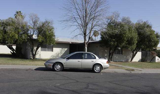 6632 E Cheery Lynn Rd in Scottsdale, AZ - Building Photo - Building Photo