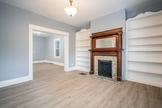 501 Delta Ave in Cincinnati, OH - Building Photo - Building Photo