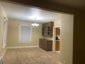 514 School St in Kohler, WI - Building Photo - Building Photo