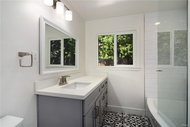 22730 Cantlay St in Los Angeles, CA - Building Photo - Building Photo