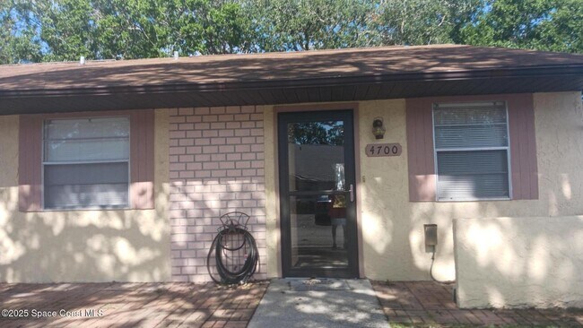 property at 4700 Marengo Ln