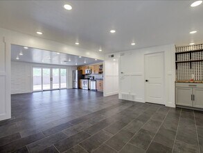 8551 E Lee Pl in Tucson, AZ - Building Photo - Building Photo