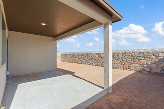 51025 Sand Verbena Ave in El Paso, TX - Foto de edificio - Building Photo
