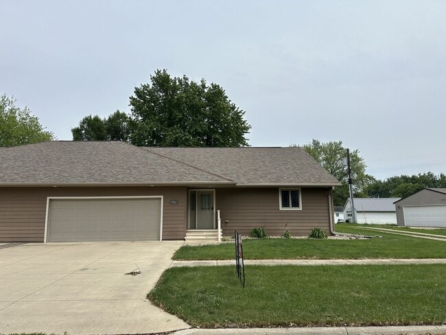 property at 208 Franklin St