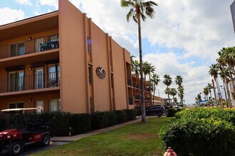 2401 Gulf Blvd, Unit SI ID1255593P in South Padre Island, TX - Foto de edificio - Building Photo