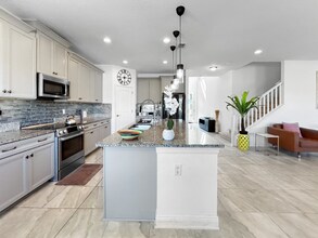 9714 Provencal Ave in Seffner, FL - Building Photo - Building Photo