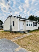 318 Starling St in Jacksonville, NC - Foto de edificio - Building Photo