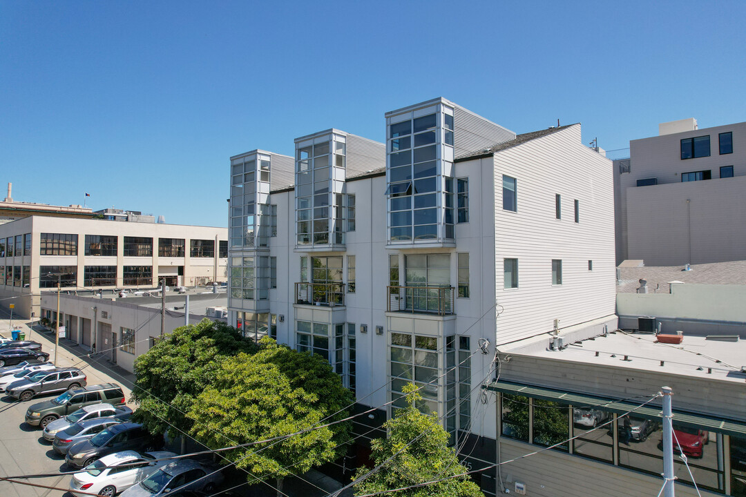 475 Hampshire St in San Francisco, CA - Building Photo