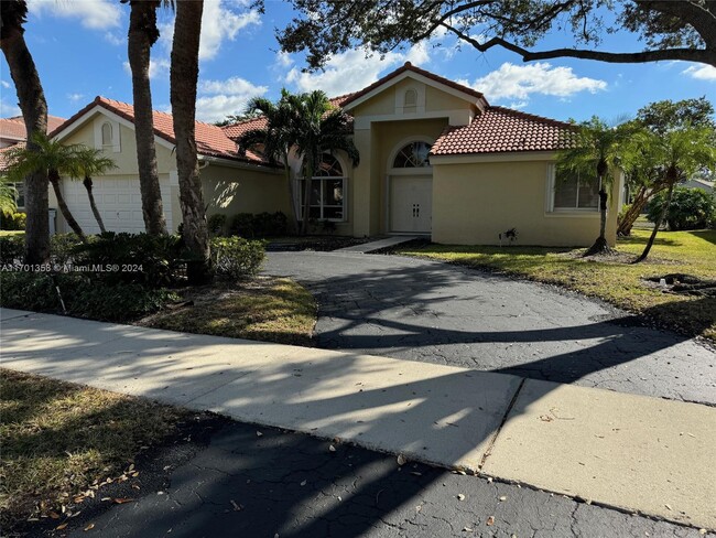 7440 NW 65th Ln in Parkland, FL - Building Photo - Building Photo