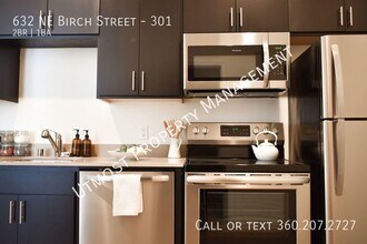 632 NE Birch St, Unit 301 in Camas, WA - Building Photo - Building Photo