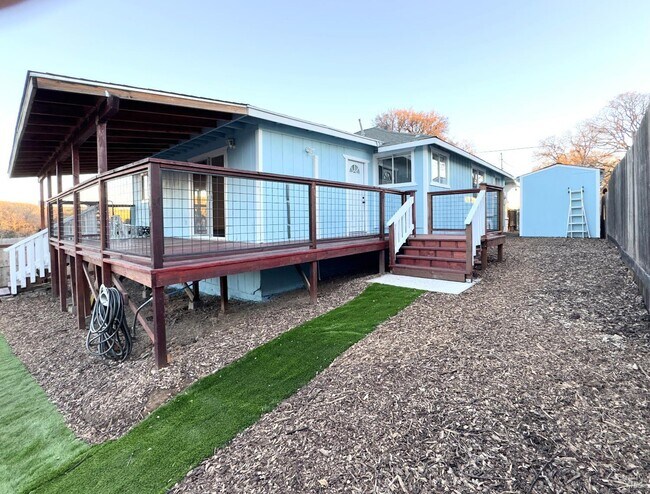 16060 39th Ave in Clearlake, CA - Building Photo - Building Photo