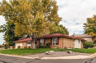 1705 W 115th Cir in Westminster, CO - Foto de edificio - Building Photo