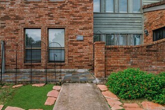 29541 Summer Sweet Cir in Fair Oaks Ranch, TX - Building Photo - Building Photo