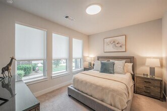 1127 Lavender Rdg in Dallas, TX - Building Photo - Building Photo