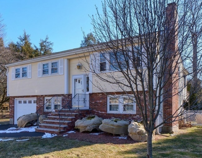 property at 438 Old Bedford Rd