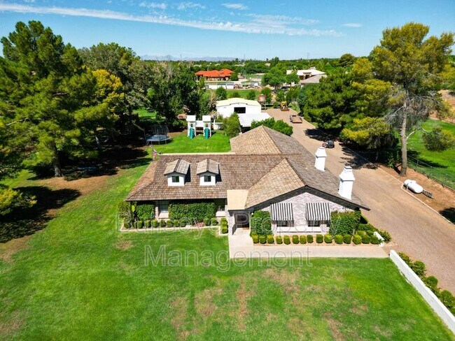 2672 E Mesquite St in Gilbert, AZ - Building Photo - Building Photo