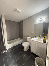 338 Indianwood Blvd in Park Forest, IL - Foto de edificio - Building Photo