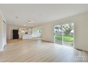 6375-187A 187a St in Surrey, BC - Building Photo - Building Photo