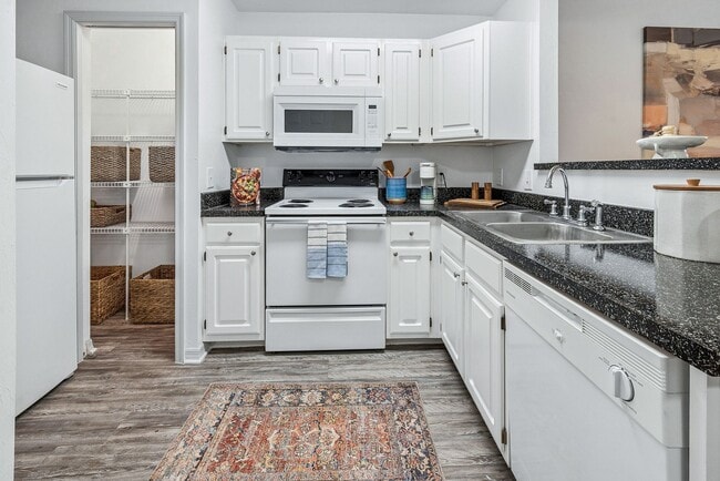 Museum Walk in Gainesville, FL - Building Photo - Building Photo