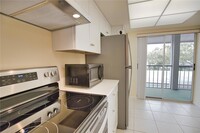 1505 Pine Lake Dr, Unit 5 in Venice, FL - Building Photo - Building Photo