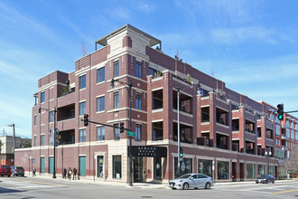 4808-4810 N Clark St in Chicago, IL - Building Photo - Building Photo