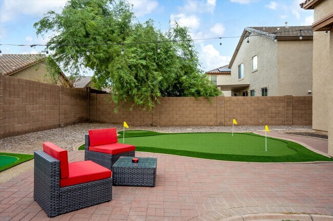 8566 W Cinnabar Ave in Peoria, AZ - Building Photo - Building Photo