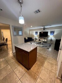 6118 Shadow Isle Ln photo'