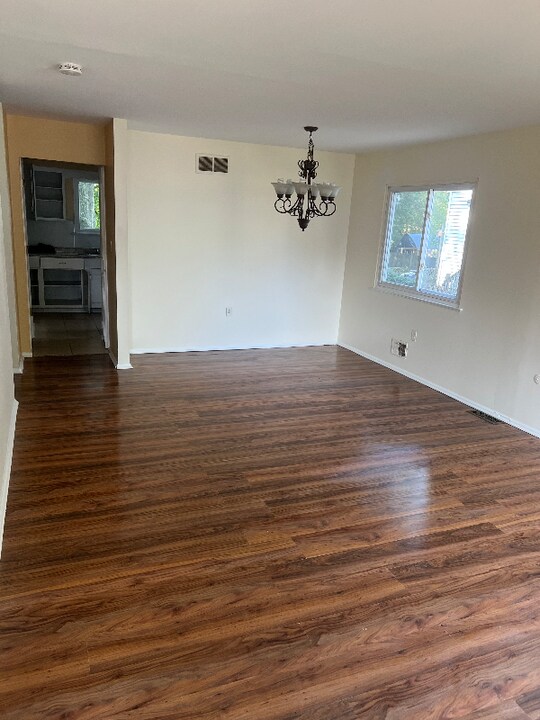 177 Ruskin Ave in Hamilton, NJ - Building Photo