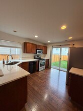 1277 Hudson St in Dupont, WA - Building Photo - Building Photo