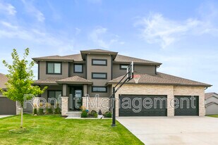 18765 Larimore St in Omaha, NE - Building Photo