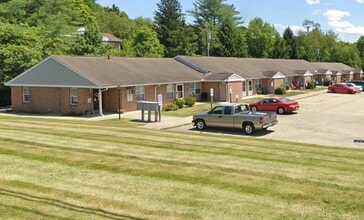 710 Pennsylvania Ave in Wellston, OH - Building Photo - Building Photo