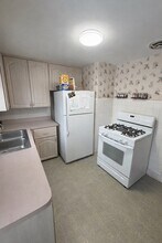 45 McPhee Rd in Framingham, MA - Building Photo - Building Photo