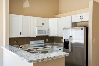 1025 Clovercrest Rd in Orlando, FL - Building Photo - Building Photo