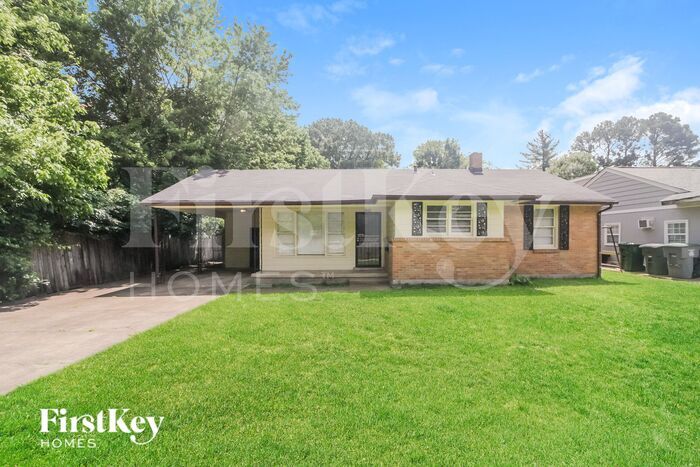 842 Eastern Dr in Memphis, TN - Building Photo