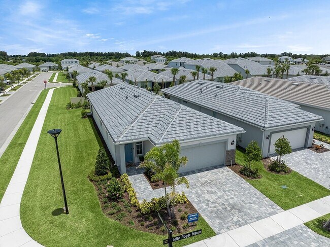 4550 Jolly Roger Mnr in Wabasso, FL - Building Photo - Building Photo