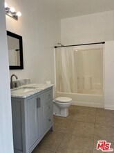 1402 N San Remo Dr in Los Angeles, CA - Building Photo - Building Photo