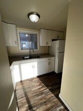 8835-8102 102 Ave in Fort St John, BC - Building Photo - Building Photo