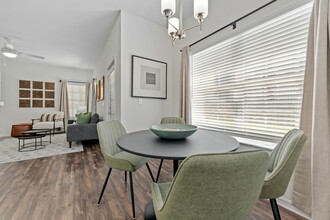 Highlands At Heathbrook in Ocala, FL - Foto de edificio - Building Photo