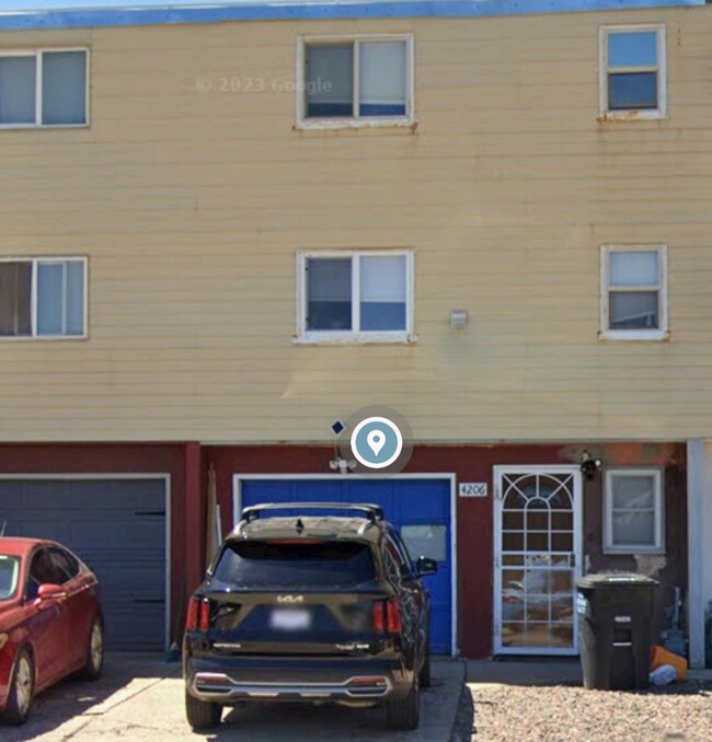 property at 4206 Loomis Ave