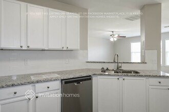 212 Cedar Crest Dr in Justin, TX - Building Photo - Building Photo