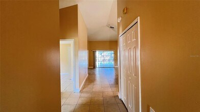 1213 Cedarwood Way in Clermont, FL - Building Photo - Building Photo