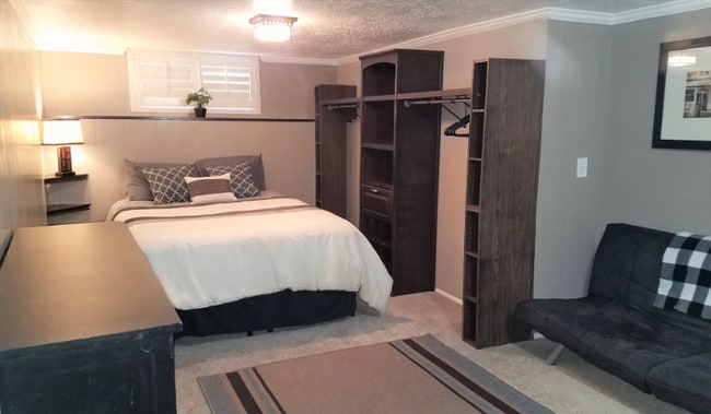 property at 655 E Riviera Cir