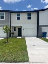 3301 Vesara Dr in Davenport, FL - Building Photo