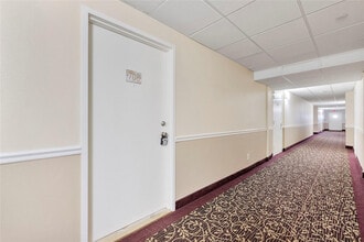 405 N Ocean Blvd in Pompano Beach, FL - Building Photo - Building Photo